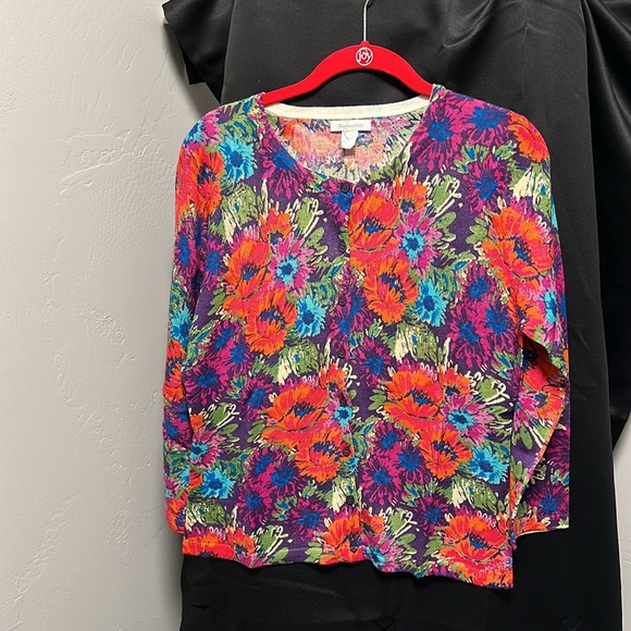 Garnet Hill 100% Merino Wool Sweater - Picture 3 of 8